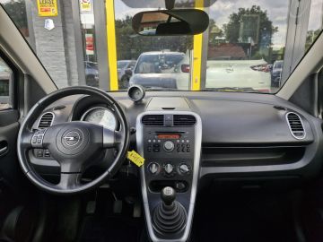 Opel Agila